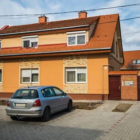 Apartament Teubel 2 *