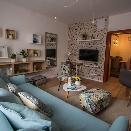 Teubel Apartman - 2 Apartman Apartmán